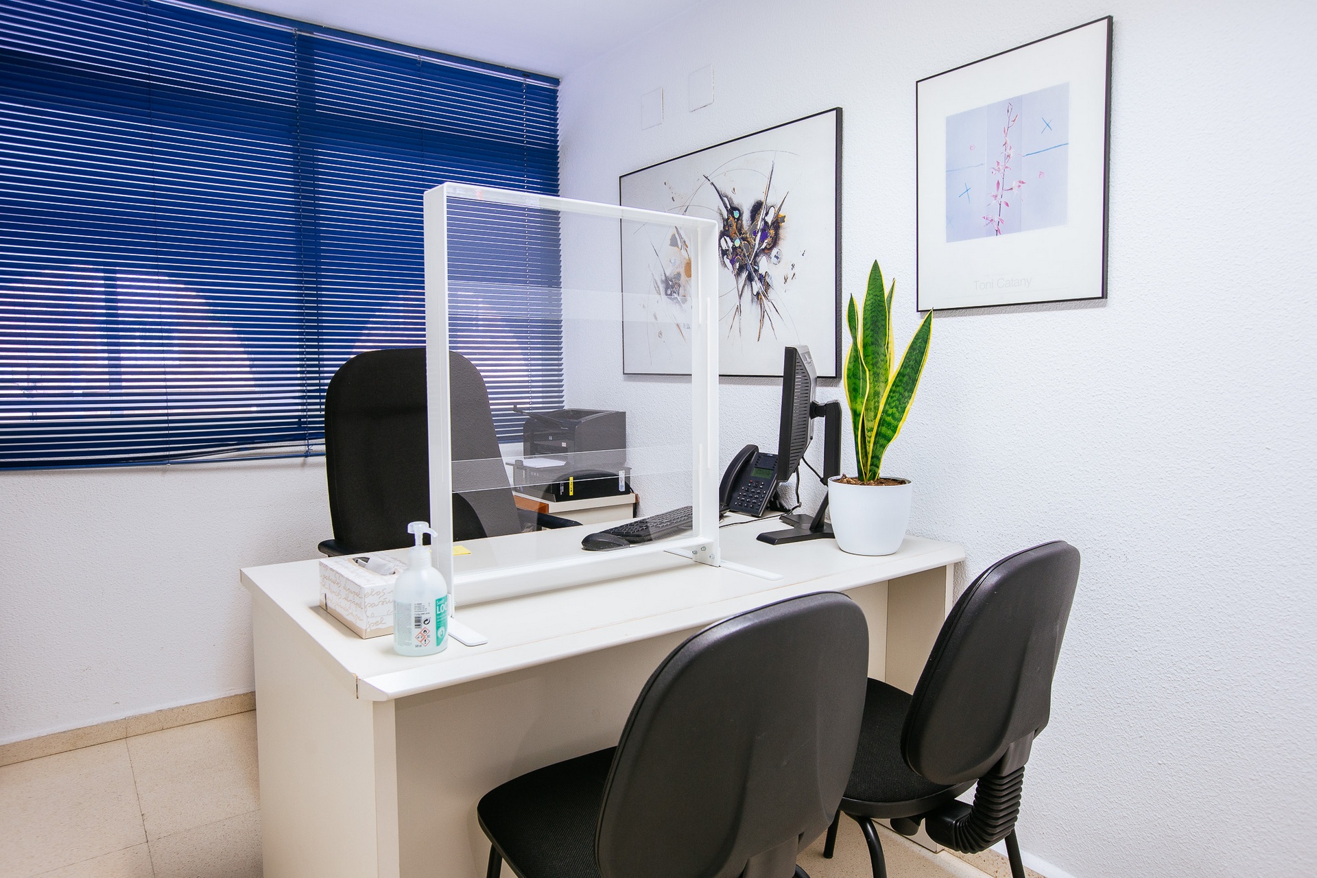 Clínica Guadiana Los Arcos - Despacho